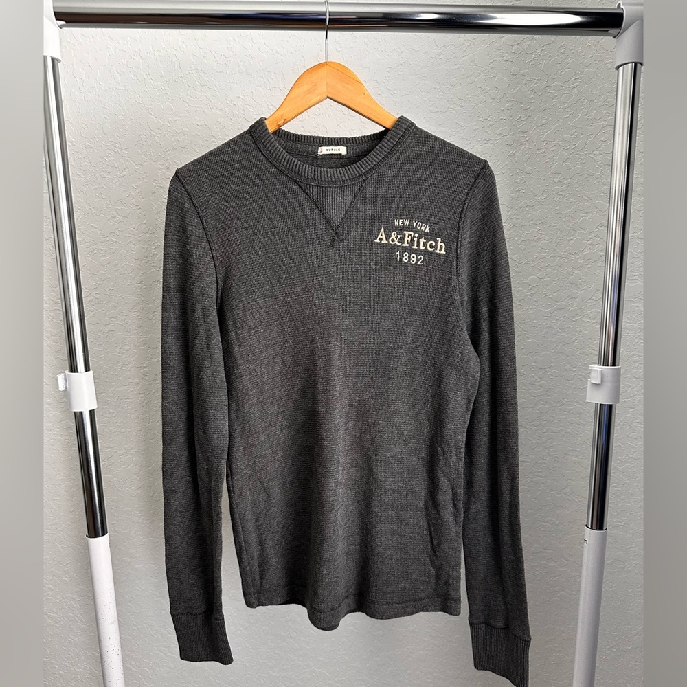Abercrombie & Fitch Gray Crewneck Sweater